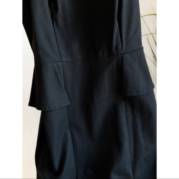 NWT Banana Republic size 0 Black Dress - Picture 2 of 2